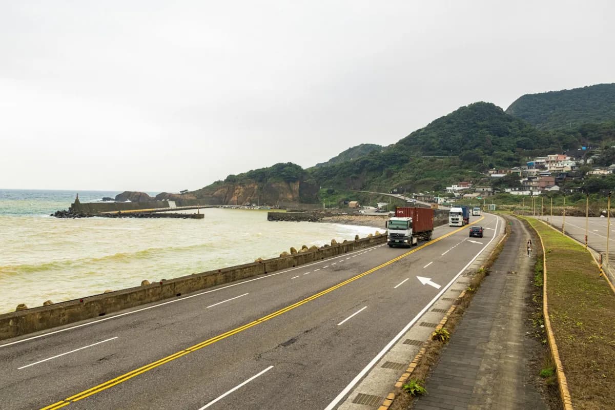 Склад на Капшагайской трассе: логистика без пробок Алматы